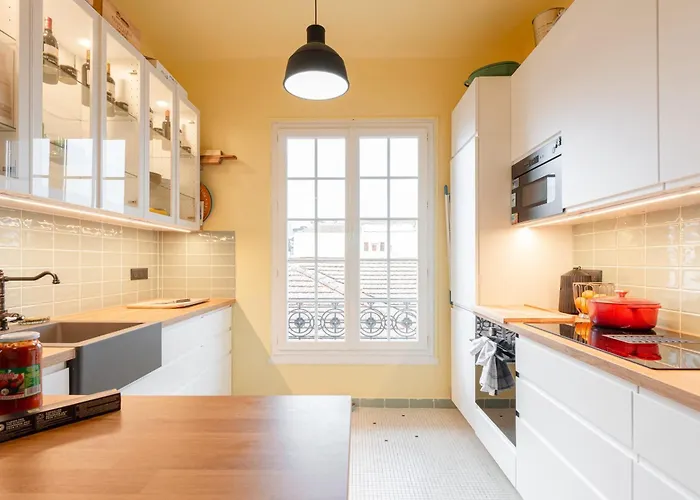 Misva Keyweek Architect-designed Flat In With Garden Апартаменты *