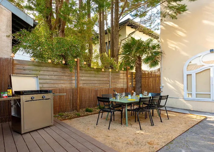 アパート Misva Keyweek Architect-designed Flat In With Garden